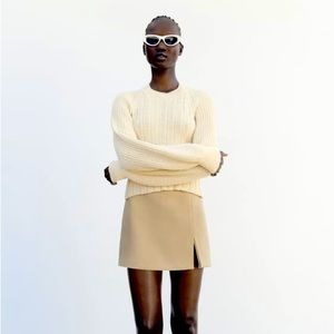 Size XL Brand New Zara Slit Skort in Taupe Brown.